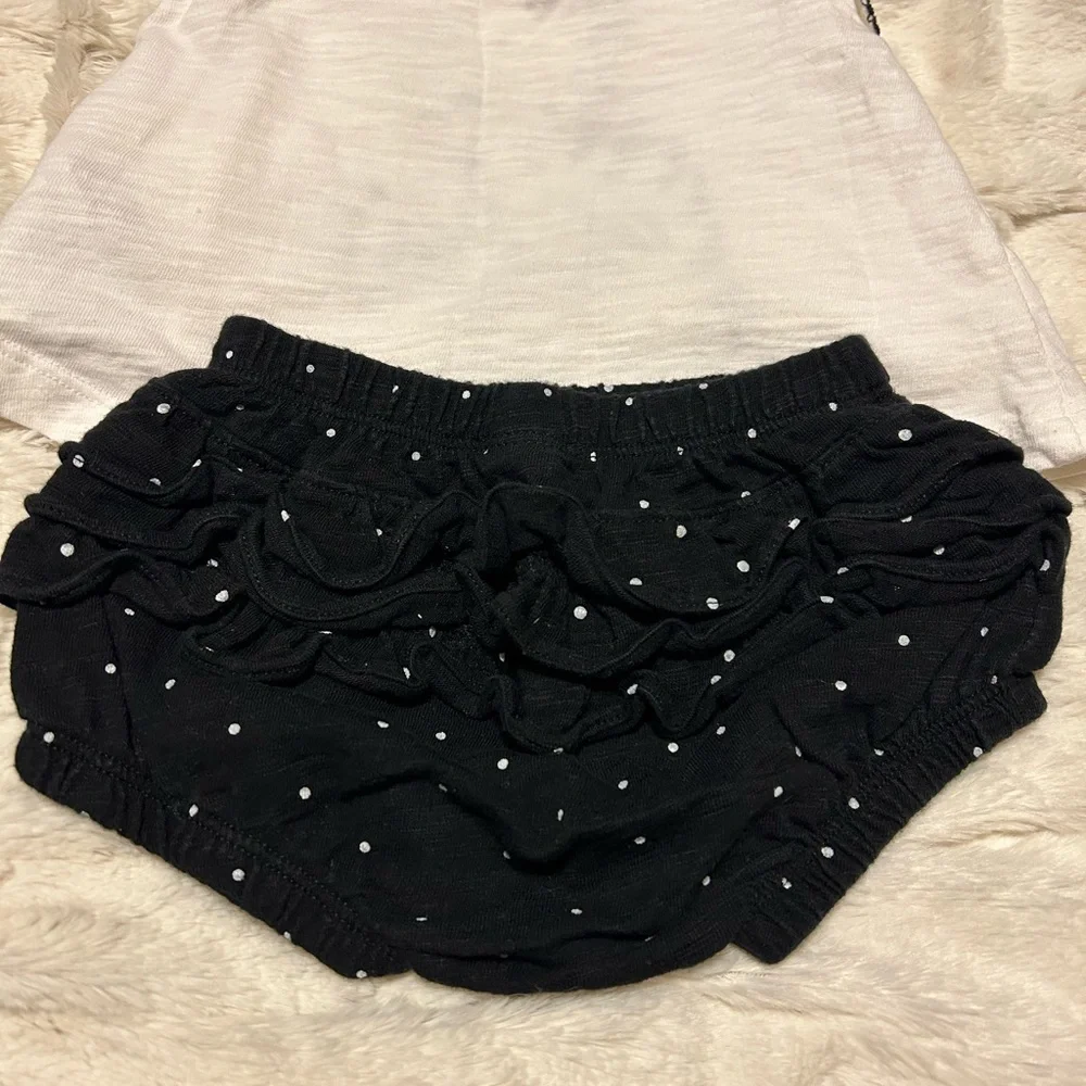 Lot of 4 Two-Piece Outfits for Baby - Size 3-6M
